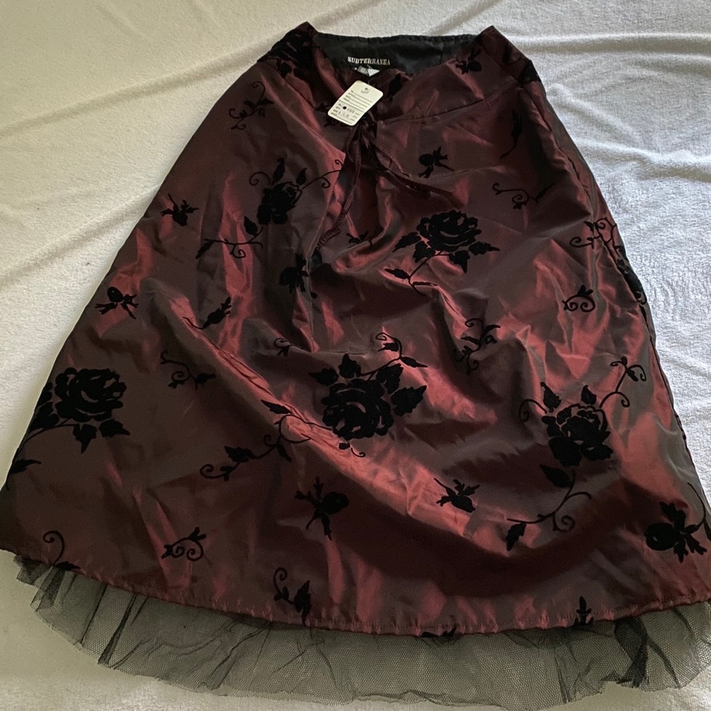 Subterranea skirt size small vintage